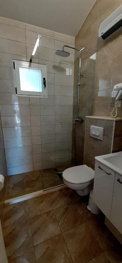 Holiday Hvar Vrbanj Luaran gambar